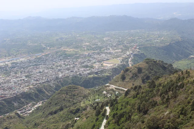 वैष्णो देवी — आसपास