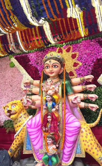वैष्णो देवी — मूर्ति