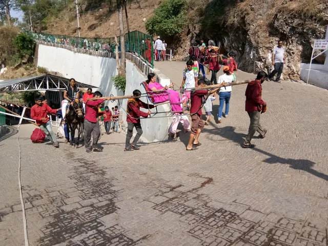 वैष्णो देवी — पर्व